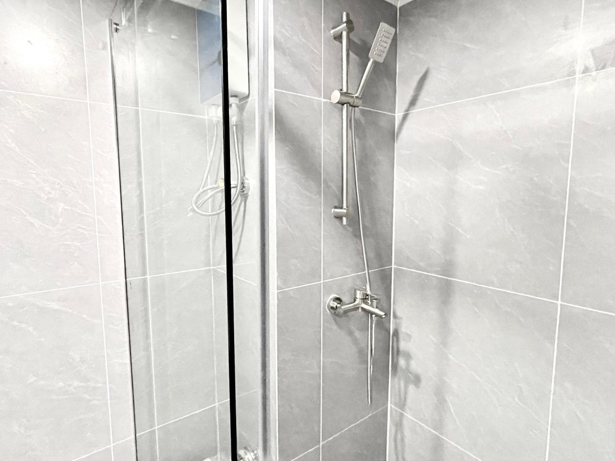 Real Hope Apartments Phnom Penh - Free Laundry Εξωτερικό φωτογραφία