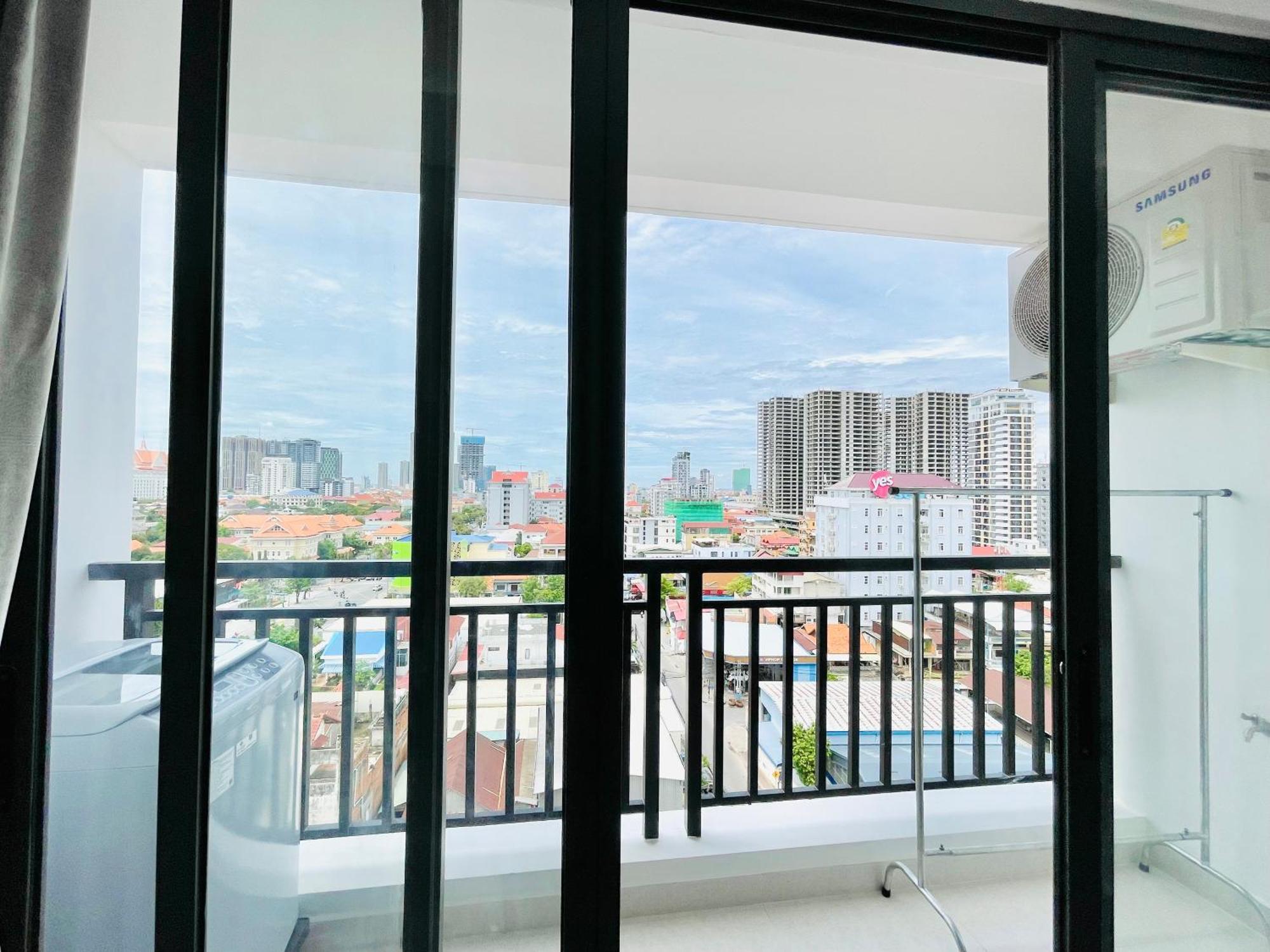 Real Hope Apartments Phnom Penh - Free Laundry Εξωτερικό φωτογραφία