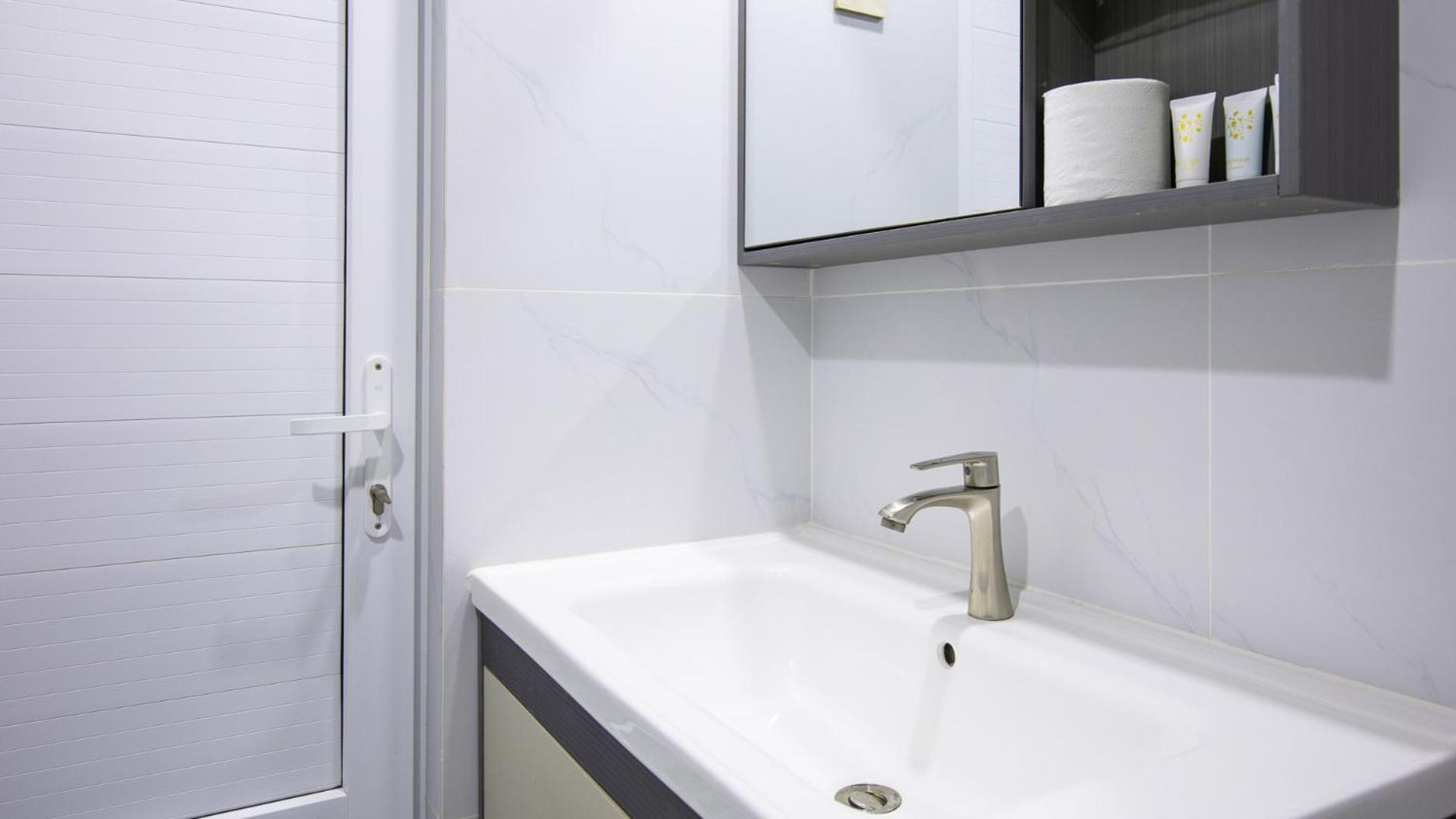 Real Hope Apartments Phnom Penh - Free Laundry Εξωτερικό φωτογραφία