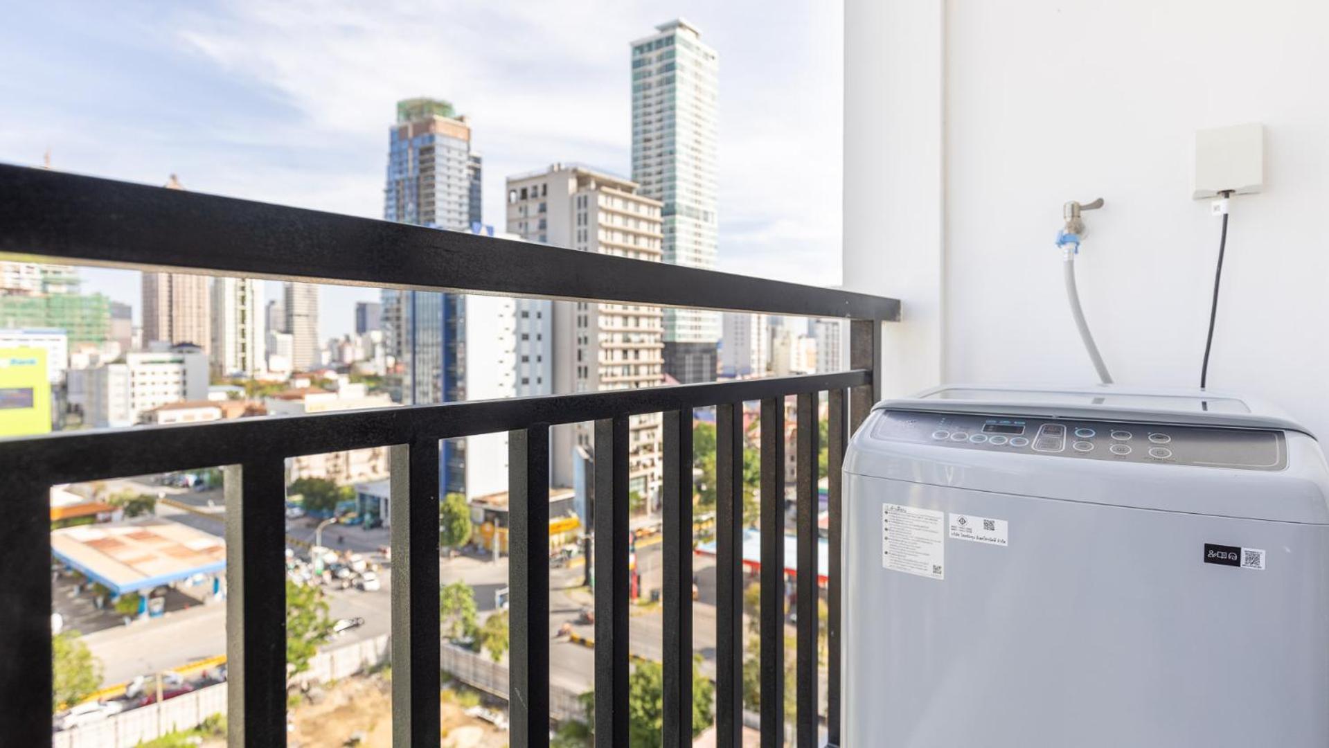 Real Hope Apartments Phnom Penh - Free Laundry Εξωτερικό φωτογραφία